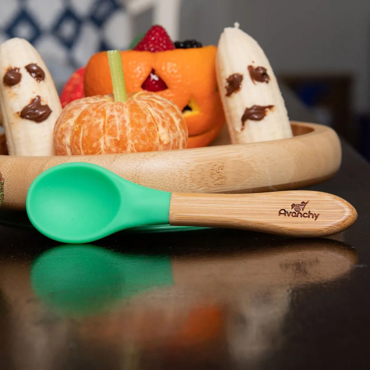 Avanchy - Bamboo Suction Classic Plate   Spoon GN