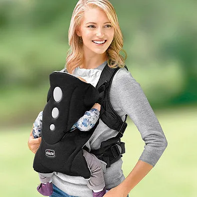 Chicco Close to You Carrier in Black